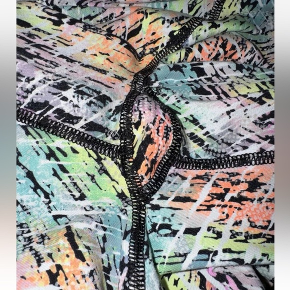 VSX Victoria Secret Sport knockout leggings tight Size XS full length colorful - Picture 8 of 8